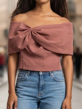 Chic Pink Bow Crop Top